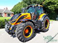 Nieuwe Valtra voor Hoveniersbedrijf Tempel
