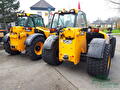 JCB 536-60AGRI op nieuwe banden gezet