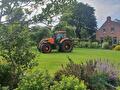 Nieuwe Valtra voor Hoveniersbedrijf Tempel
