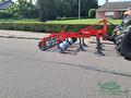 Nieuwe Unia vleugelschaar cultivator afgeleverd.