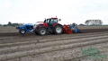 Nieuwe Pneusej FT-1 fronttank zaaimachine + Gramegna V83/36-300 spitmachine afgeleverd.