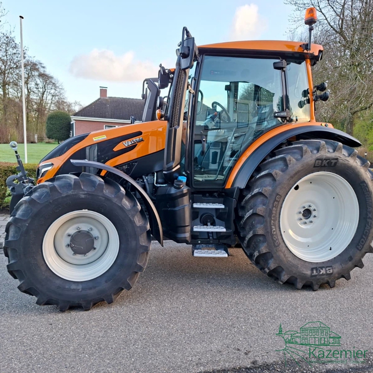 Nieuwe Valtra G105 Active afgeleverd.